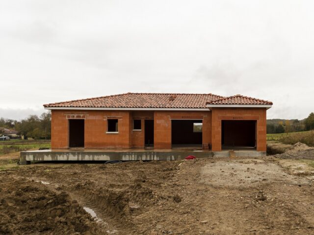 Direction Auterive pour cette construction de maison qui a débuté il y a quelques semaines avec l&rsquo;évolution en photos.