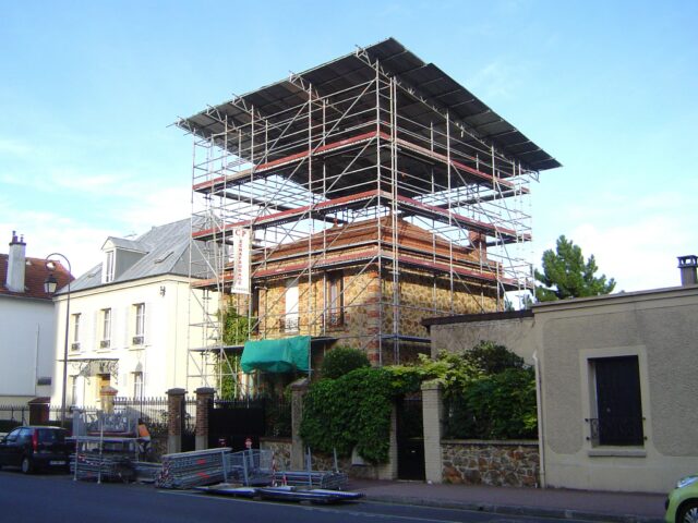 sur élévation maison gers
