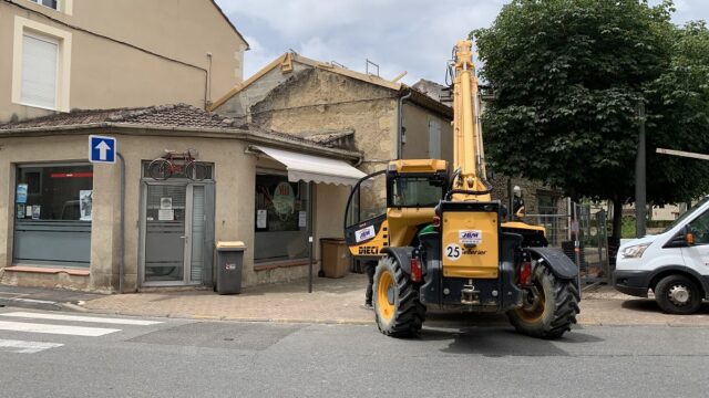 On emploie les grands moyens à JBM Constructions pour rénover une maison de A à Z