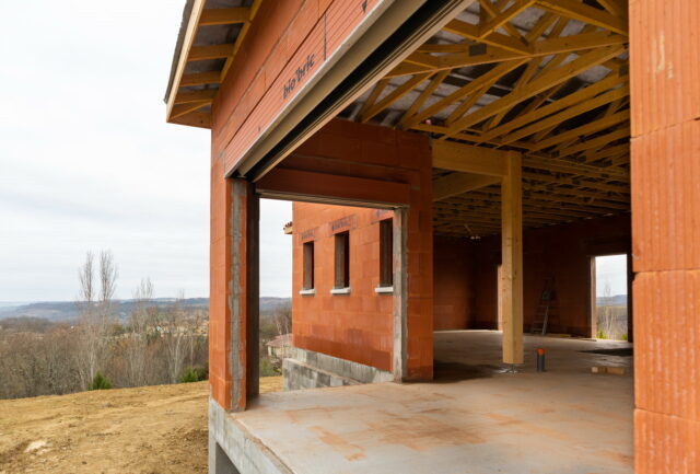 Aides financières pour construire une maison dans le Gers