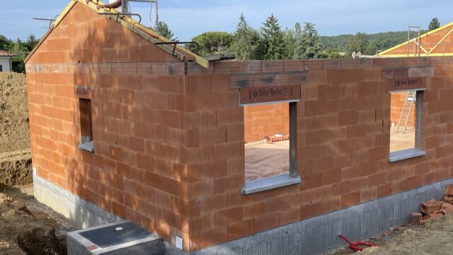 constructeur maison RT2020 auch