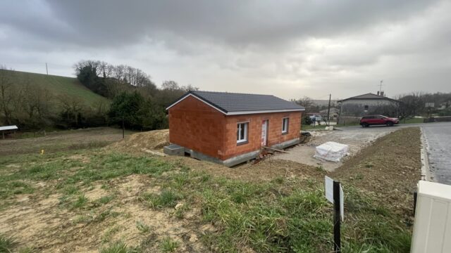 construction maison en pierre gers