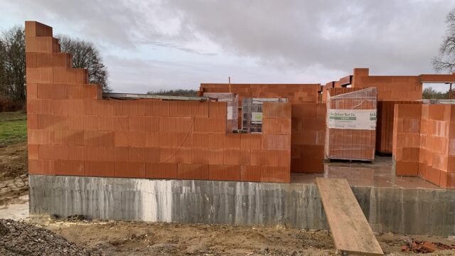 constructeur maison Gers 32 traditionnel ou contemporain lequel choisir