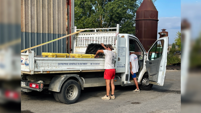 On associe souvent JBM Constructions aux maisons individuelles, mais une bonne partie de nos chantiers concerne aussi les professionnels.
